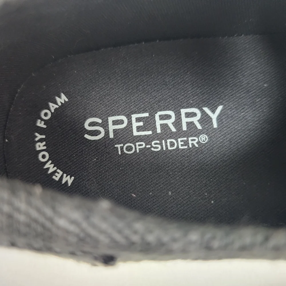 Sperry Top Sider Bodie Boys Lace Up Memory Foam Fabric Upper Shoe Size 4 Medium